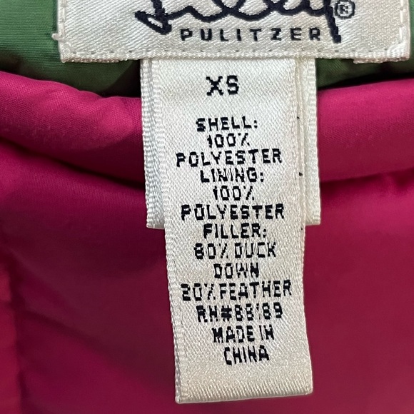 Lilly Pulitzer Reversible Puffer Vest - Picture 5 of 11